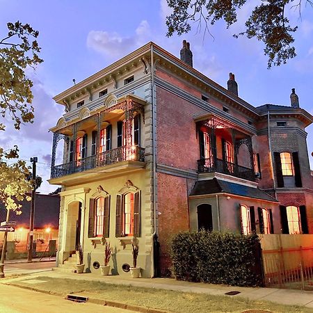 French Quarter Lanaux Mansion Bed And Breakfast 新奥尔良 外观 照片